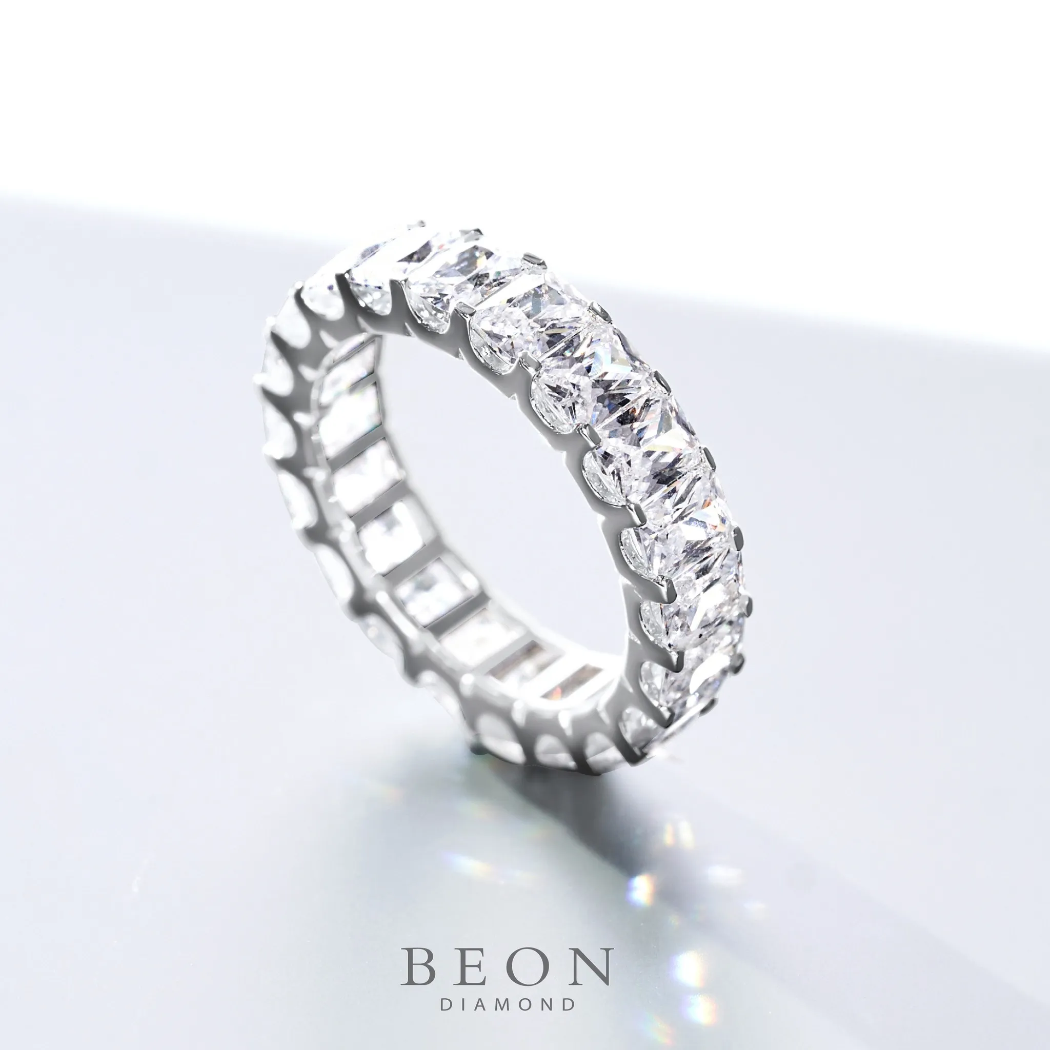 beon diamond-carousel-3